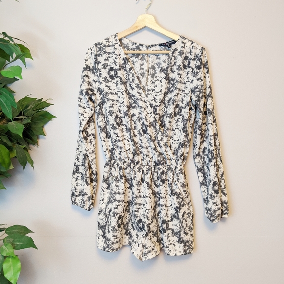 One clothing long sleeve romper - Picture 2 of 8